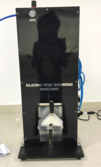 Sample cutting and slicing machine
